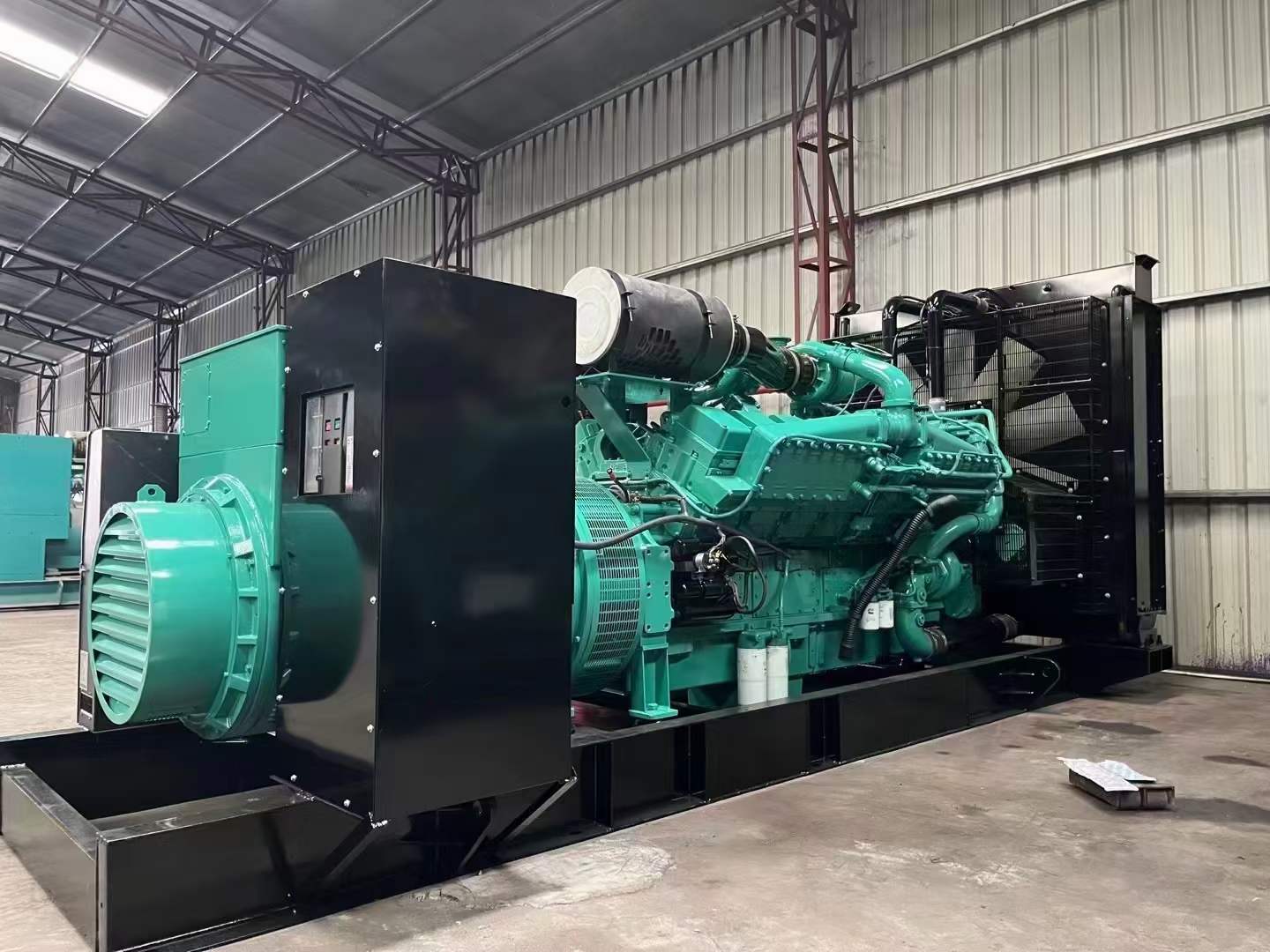 邢台如何降低 800kW 柴油发电机输出电流的波动？